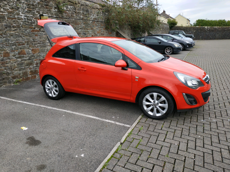 2014 1.2 Vauxhall Corsa, 29k miles, 1 Lady owner from new in Pontyclun, Rhondda Cynon Taf