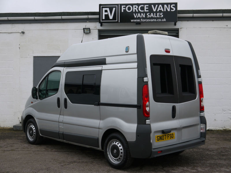 VAUXHALL VIVARO COMBI SPEED CAMERA MINIBUS HIGH TOP CREW CAMPER