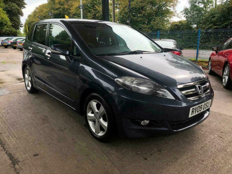 Honda fr v i