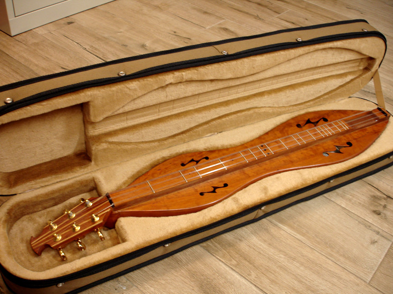 Appalachian Dulcimer Wild Cherry Wood 6 String By Dan Doty + Carry Case