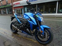 Suzuki GSXS1000