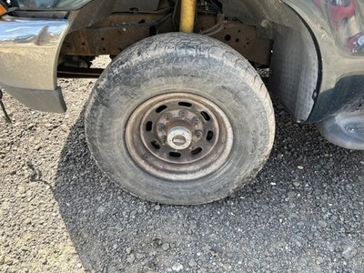 Wheel 16x7 Steel Painted 8 Slots Fits 00-05 EXCURSION 1089023