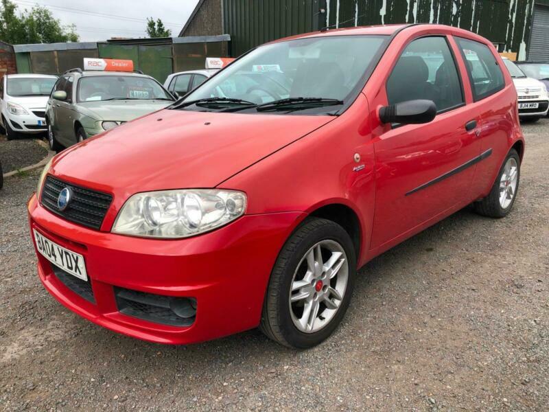 Fiat Punto 1.2 8v Active Sport a good first car in Astwood Bank