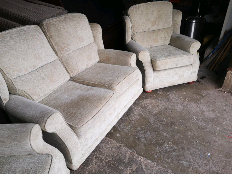 3 piece suite in Hull, East Yorkshire Gumtree