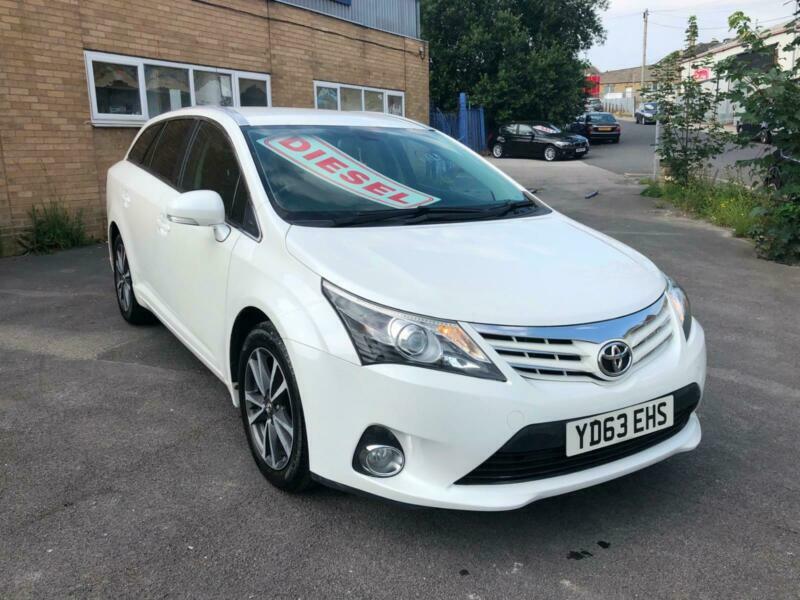 Toyota avensis 2013