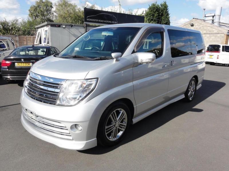 Nissan elgrand 2008