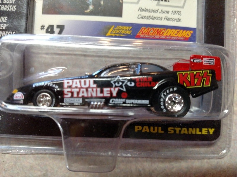 KISS Cars Johnny Lightning set of 2 NIB Gene Simmons & Paul Stanely w/cards