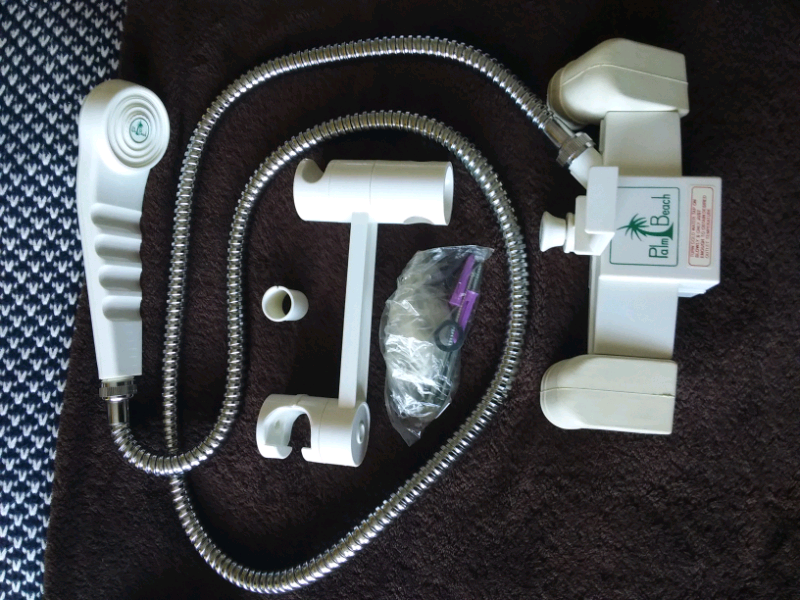 Palm Beach Extendaspray Bath / Shower Mixer in Colinton, Edinburgh