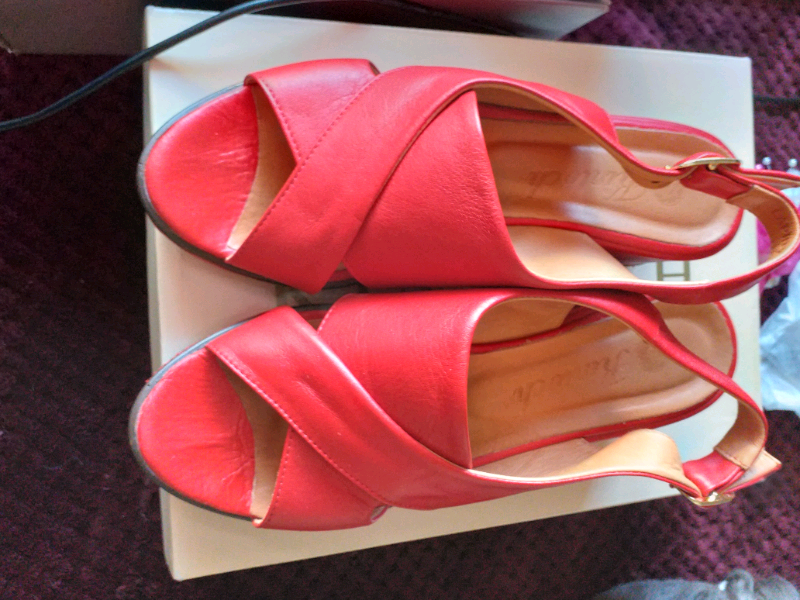 REDUCED Sandals by kinloch in Lisburn, County Antrim