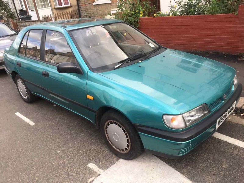 Nissan sunny 1995