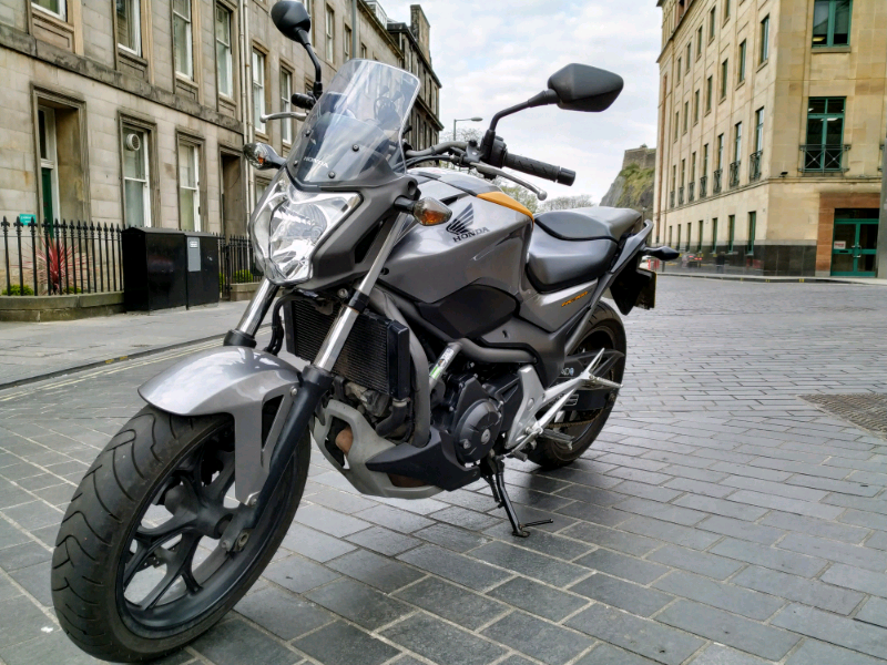 Honda nc700s вес