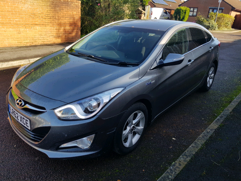 Hyundai i40 service manual