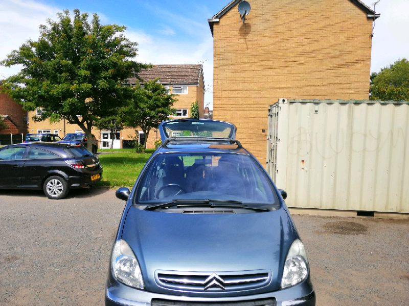 Citroen Zara picasso 1.6Petrol in NewcastleunderLyme, Staffordshire