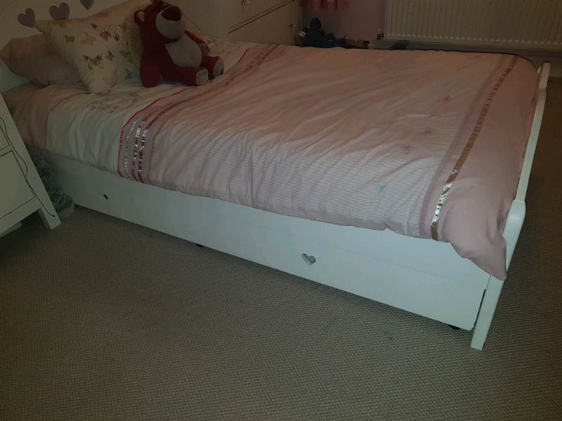 Girls Ikea White Single Bed Only 35 In Bradwell Norfolk Gumtree