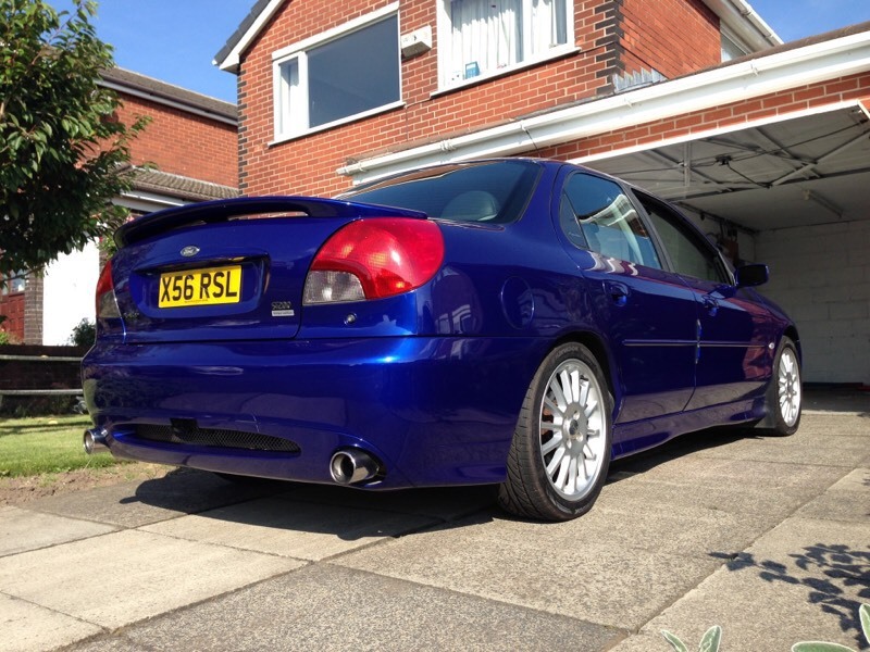 Ford mondeo st200