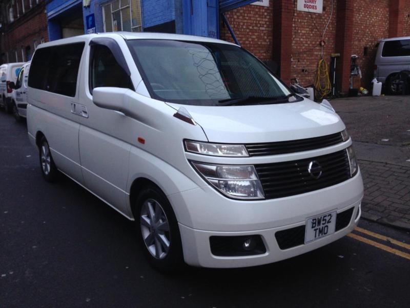 Nissan elgrand 2003