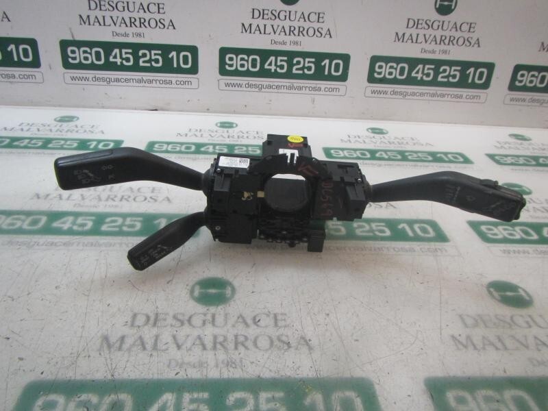 3c9953513ag9b9 Commande De Clignotants Pour Volkswagen Passat Variant  16545623