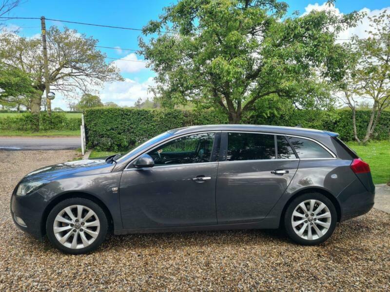 VAUXHALL INSIGNIA ELITE NAV 2.0 CDTI ESTATE 6 SPEED ESTATE 2013 (13