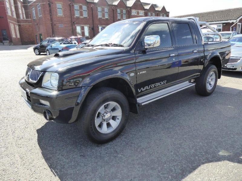 Mitsubishi l200 2005