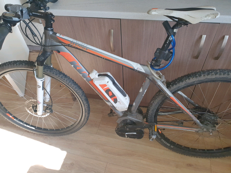 ktm swindon