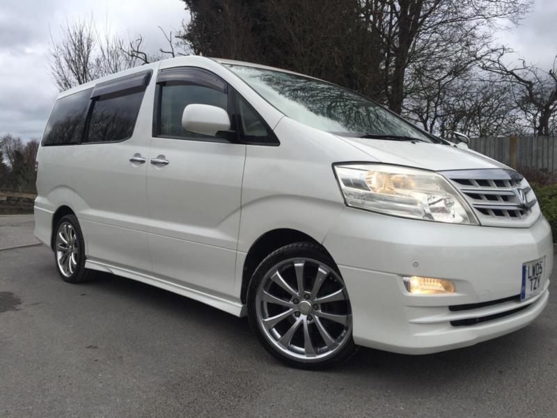 Toyota alphard 2005 года