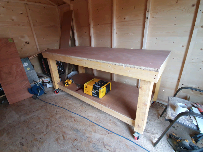 Heavy duty workbench with braked casters, work bench, stand, table in