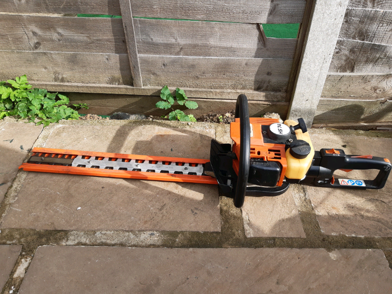 Stihl hs74 Hedge trimmer in Hendon, London Gumtree