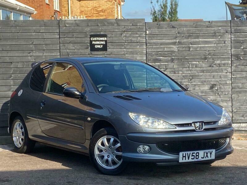 Peugeot 206 2008 года