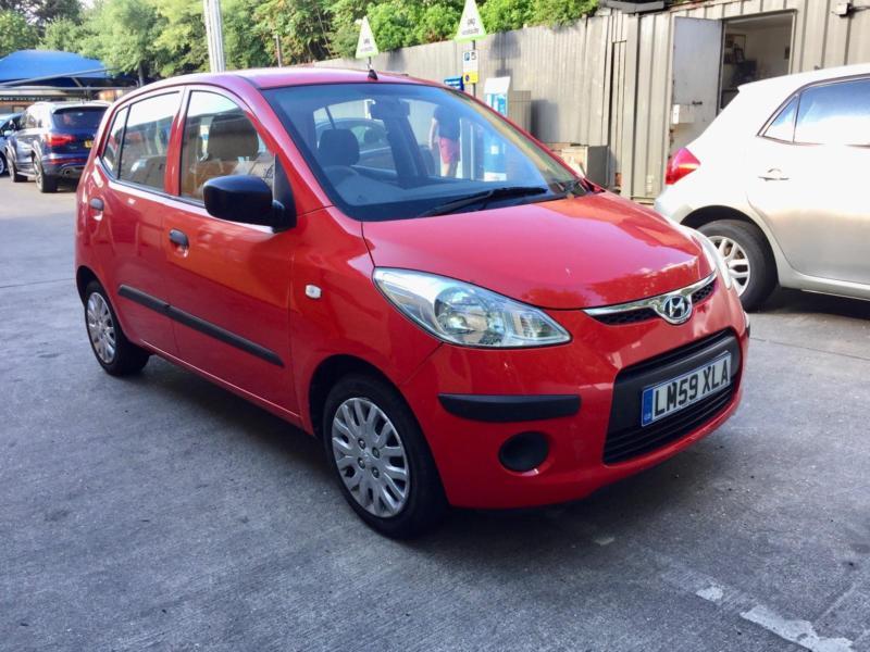 Hyundai i10 1.2 Classic hyundai i10 2009 very low miles 1 owner in Ilford, London Gumtree