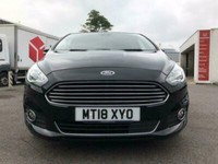SAT NAV - HEATED SEATS - PARKING SENSORS - ACTIVE PARK ASSIST - CLIMATE CONTROL