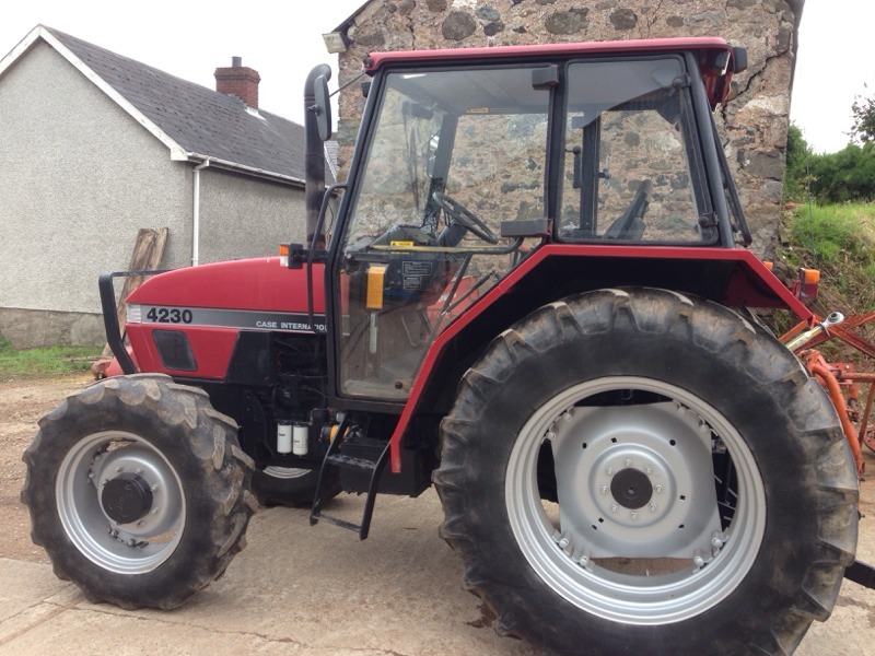 Case 4230 tractor for sale ( ford Massey deutz ) in Moneymore, County