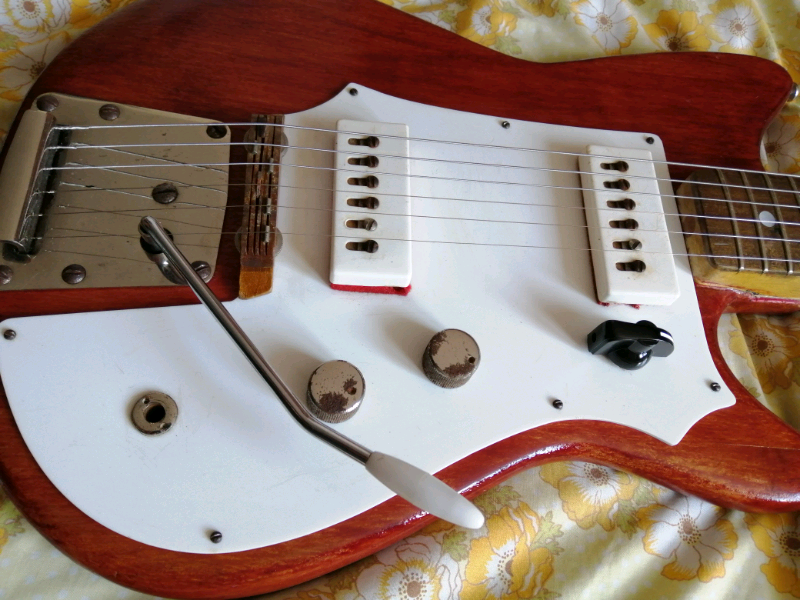 Futurama Guitar for sale in UK 18 used Futurama Guitars