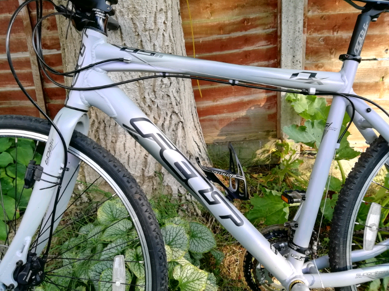 felt 6061 superlite road bike