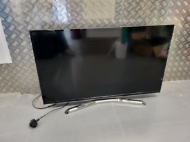 Hitachi 43 inch Smart TV