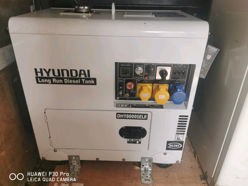 Hyundai a1220 li