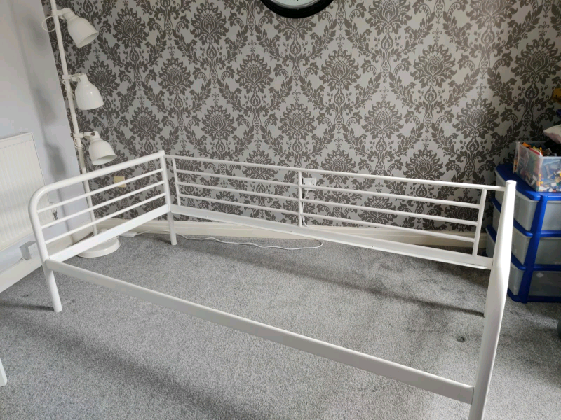 Ikea single bed/ metal daybed frame Gumtree