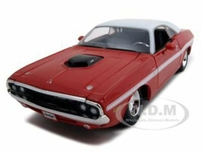 1970 DODGE CHALLENGER R/T RED W/WHITE TOP 1/24 DIECAST MODEL