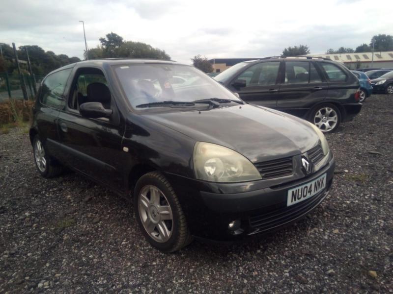 2004 Renault Clio Dynamique 1 2