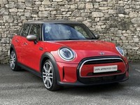 MINI HATCHBACK 1.5 Cooper Exclusive Premium 5dr Auto