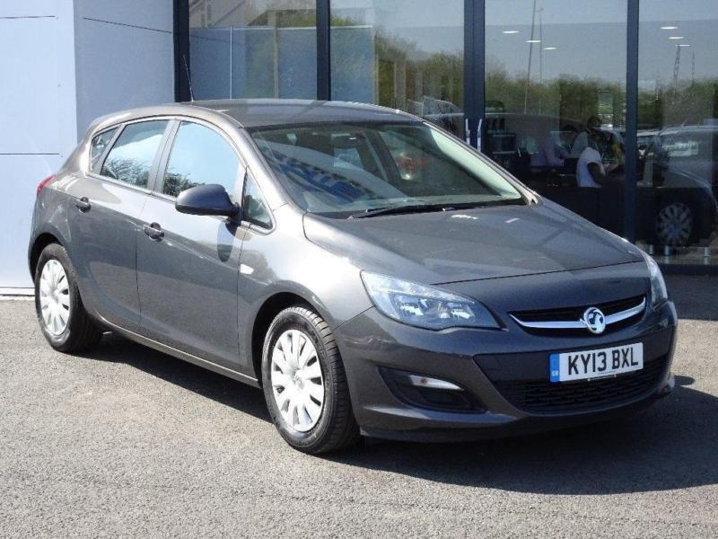 Opel astra 13 год