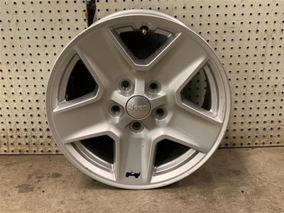 Wheel 17x7-1/2 Aluminum 5 Solid Spoke Opt Wac Fits 20 GLADIATOR 663768