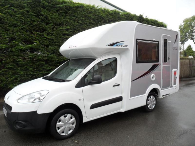 2014 NU VENTURE SURF SIDE DOOR MOTORHOME CAMPER 22000 MILES in Leigh