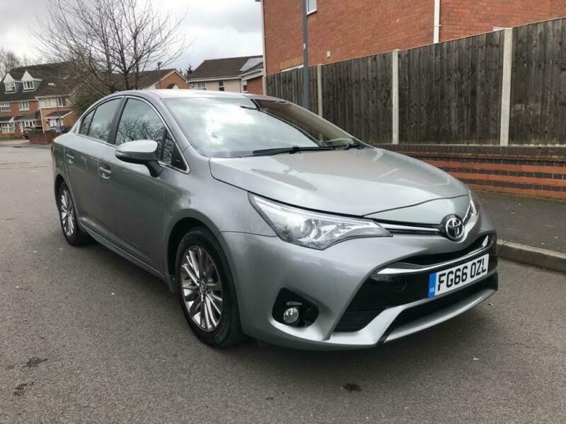 Toyota avensis 2017