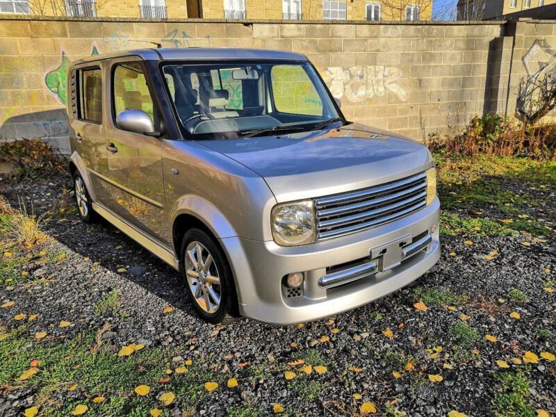 Nissan cube 7 мест