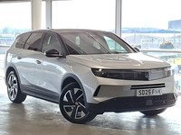 2025 Vauxhall Grandland 1.2 Hybrid [136] Ultimate 5dr e-DCT6 [Pan Roof] Hatchbac