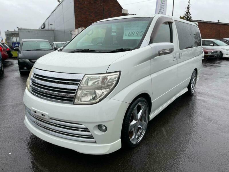 Nissan elgrand 3