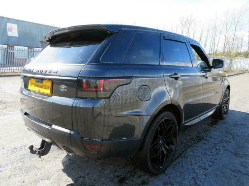 Damaged Range Rover for sale in UK View 49 bargains