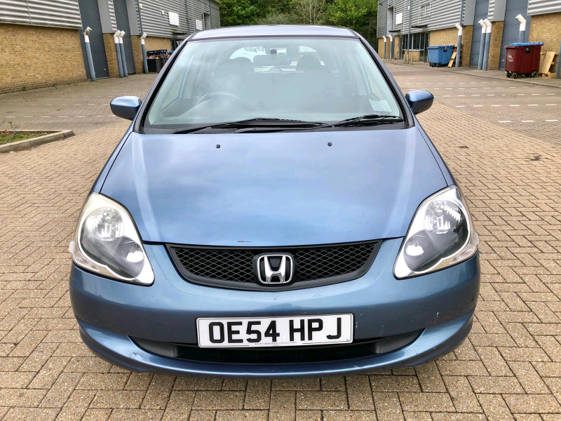 HONDA CIVIC SE 1.7 CTDi DIESEL MANUAL 5 DOORS HATCHBACK 2004 in Luton