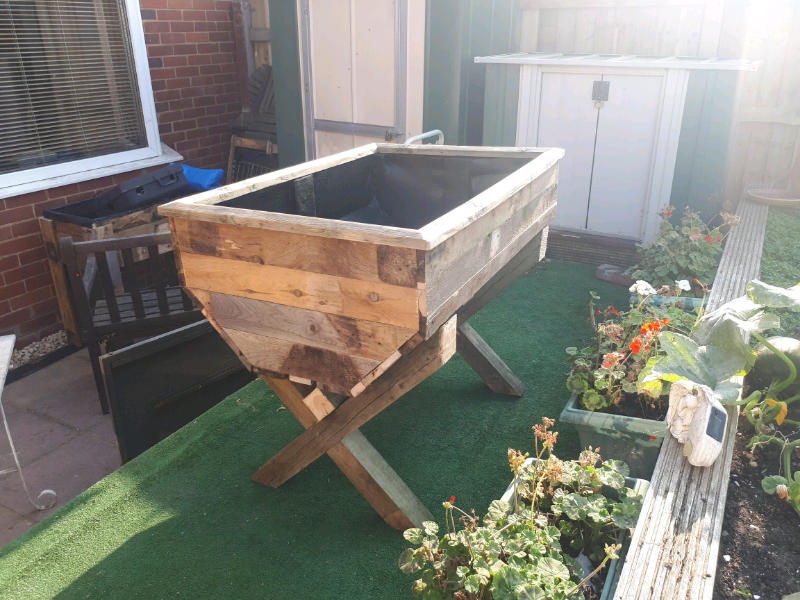Wooden Garden Troughs for sale in UK View 33 bargains