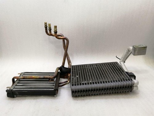 MASERATI GRANTURISMO M145 Heater Matrix 81048600 Wärmetauscher Heizungskühler